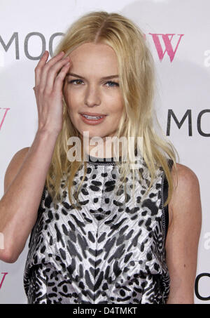 Noi attrice Kate Bosworth arriva presso il Museo di Arte Contemporanea?s (MOCA) trentesimo anniversario Gala al Moca Grand Avenue a Los Angeles, CA, Stati Uniti, 15 novembre 2009. Foto: Hubert Boesl Foto Stock