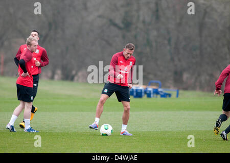 Cardiff, Galles, UK. Xix Marzo 2013. Craig Bellamy durante un Galles squadra di calcio sessione di formazione presso la Vale Hotel vicino a Cardiff in anticipo del loro gioco con la Scozia durante il fine settimana. Credito: Phil Rees / Alamy Live News Foto Stock