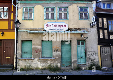 Illustrazione - un file immagine datata 20 settembre 2012 mostra un colpo esterno del bar 'Alte Kolkschenke' ('vecchio pub Kolk') di Berlino, Germania. Foto: Verlag/Steinach - () Foto Stock