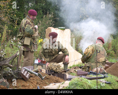 1940's reenactors raffigurante i soldati britannici a Northampton e ferrovia Lamport's 1940's weekend Foto Stock