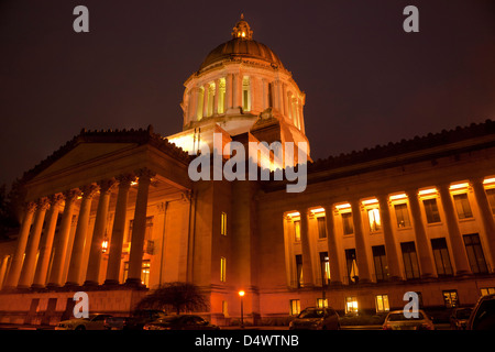 WA08228-00...WASHINGTON - la sera presso il Washington State Capitol Building in Olympia. Foto Stock