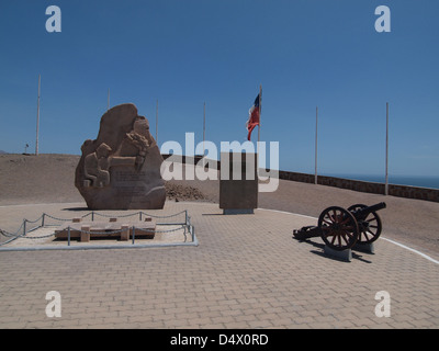 Memoriale per il cileno la vittoria nella battaglia di El Morro nella Guerra del Pacifico. Si trova sulla cima di El Morro affacciato ad Arica Foto Stock