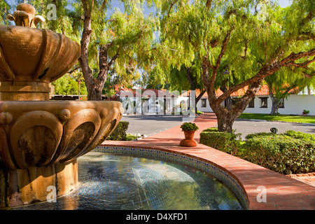 Fontana della missione Basilica di San Diego de Alcalá a San Diego, California, Stati Uniti d'America, STATI UNITI D'AMERICA Foto Stock