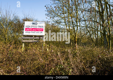 Arrestare HS2 segno vicino Offchruch, Warwickshire, Regno Unito Foto Stock