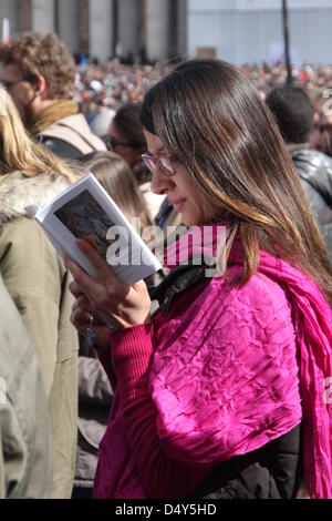 Vaticano, Roma, Italia. Xix Marzo 2013. Messa inaugurale del Papa Francesco in piazza San Pietro in Vaticano, Roma, Italia. Credito: Gari Wyn Williams / Alamy Live News Foto Stock