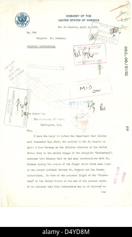 Lettera da Hugh Gibson al Dipartimento di Stato degli Stati Uniti per quanto riguarda la Hindenburg (pagina 1 di 3) Foto Stock