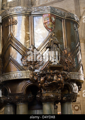 L Art Nouveau pulpito in cattedrale di Ripon North Yorkshire, Inghilterra Foto Stock