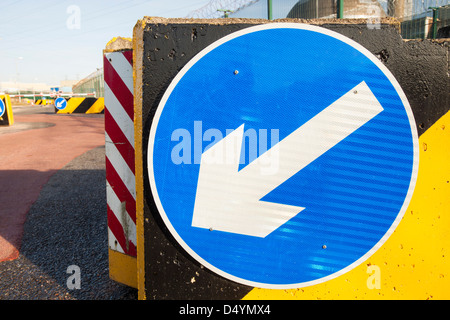 Blocchi stradali a Sellafield centrale nucleare, Cumbria, Regno Unito. Foto Stock