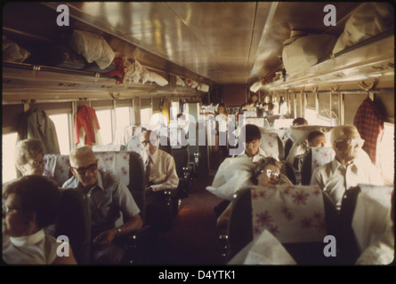 La 'sedia' del passeggero sulla Southwest Limited, un treno Amtrak in rotta da Los Angeles, California, attraverso Albuquerque New Mexico, a Chicago, Giugno 1974 Foto Stock