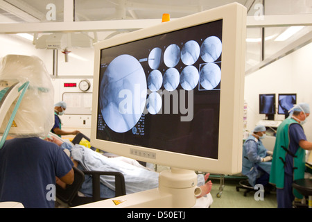 Funzionamento dell'ospedale chirurgia ammissione NHS Medico Chirurgo ammissione Foto Stock