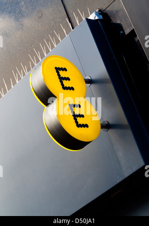EE phone shop segno nel Regno Unito un marchio realizzato nel 2012 chiamato tutto dappertutto portando 4g ai telefoni di Orange e T gli utenti mobili Foto Stock