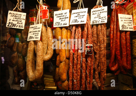 Mercat de la Boqueria vicino a Ramblas, Raval, Barcellona, Spagna Foto Stock