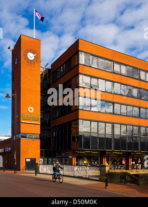 Esterno di Stafford Borough Consiglio uffici presso il Centro Civico di Riverside Stafford Staffordshire England Regno Unito Foto Stock