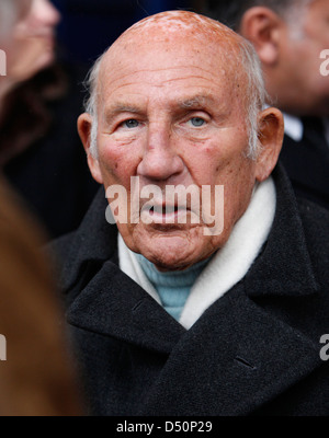 Ex pilota da corsa , Sir Stirling Moss al memoriale di servizio per il Professor Sid Watkins, ex Formula Uno FIA delegato medico, LONDON, Regno Unito Foto Stock