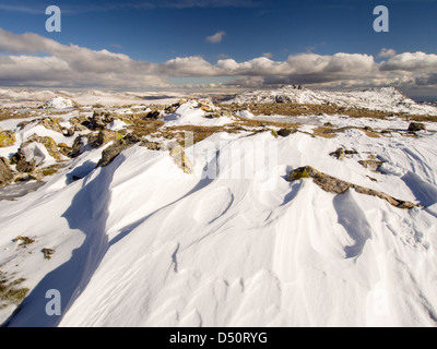 Snow derive su Scafell Pike, Lake District, UK. Foto Stock