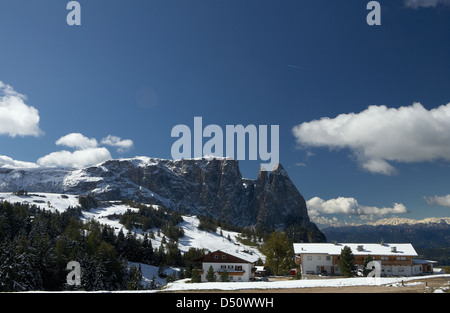 Compatsch, Italia, montagna invernale sull'Alpe di Siusi Foto Stock