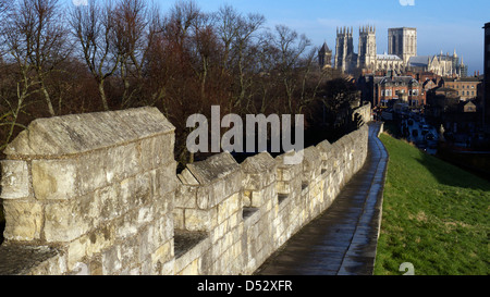 York city pareti con il Ministro al di là di Foto Stock