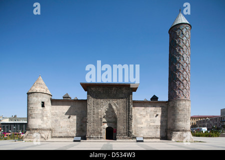 Yakutiye madrasa, città di Erzurum, Anatolia orientale, Turchia, Asia Foto Stock