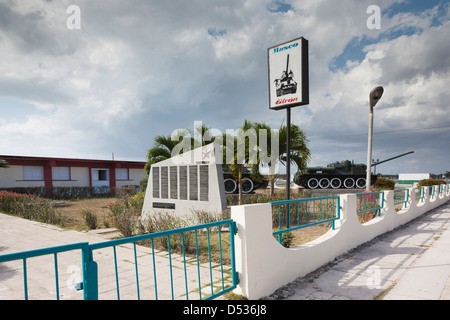 Cuba, provincia di Matanzas, Playa Giron, Museo de Playa Giron, museo del 1961 US-CIA ha portato l invasione di Baia dei Porci, esterna Foto Stock