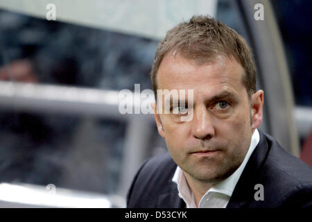 Astana in Kazakhstan. Il 22 marzo 2013. La Germania assistant coach Hans-Dieter Flick durante la Coppa del Mondo FIFA 2014 qualifica gruppo C partita di calcio tra il Kazakistan e la Germania a Astana Arena di Astana, Kazakistan, 22 marzo 2013. Foto: Fredrik von Erichsen/dpa/Alamy Live News Foto Stock