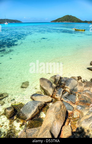 Port Launay beach sull'isola di Mahe, Seicelle Foto Stock