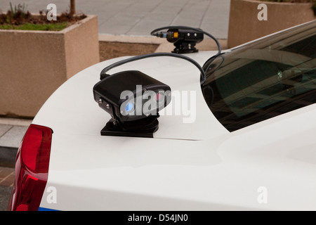 Automatico riconoscimento targhe fotocamera sul retro della macchina della polizia - Washington DC, Stati Uniti d'America Foto Stock