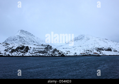 I servizi nautici e la costruzione del porto di Molo havoysund finnmark Norvegia europa Foto Stock