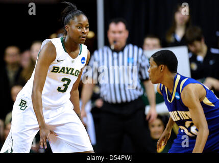 Marzo 24, 2013 - Waco, TX, Stati Uniti - Marzo 24, 2013..Baylor guard Giordania Madden #3 durante il primo round di NCAA femminile di pallacanestro di torneo regionale al centro di Ferrell a Waco, TX. Baylor sconfitta di prateria A&M 82-40 per avanzare al secondo turno. Foto Stock