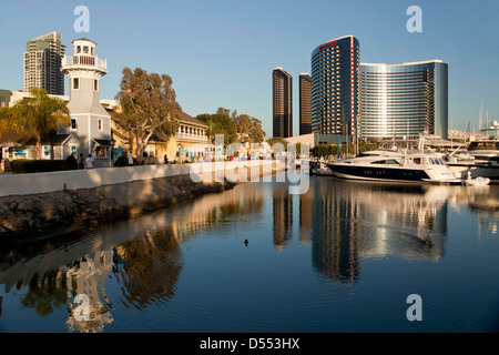 Il Seaport Village, Marina e il Marriott Marquis & Marina Hotel a San Diego, California, Stati Uniti d'America, STATI UNITI D'AMERICA Foto Stock