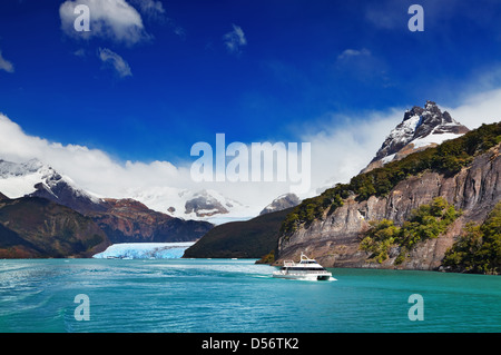 Il Ghiacciaio Spegazzini, Lago Argentino, Patagonia, Argentina Foto Stock