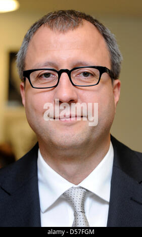 Andreas Vosskuhle, nuovo presidente della Corte costituzionale federale della Germania (Bundesverfassungsgericht - BVerfG) presso la Corte costituzionale federale di Karlsruhe in Germania, 14 maggio 2010. Vosskuhle è stato formalmente inaugurato in un cerimoniale di agire durante il quale Papier ha preso congedo. Foto: ULI DECK Foto Stock