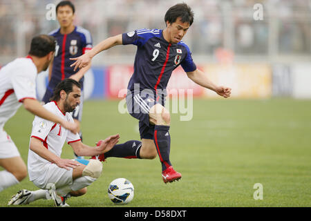 Amman, Giordania. Il 26 marzo 2013. Shinji Okazaki (JPN), 26 marzo 2013 - Calcio : Coppa del Mondo FIFA Brasile 2014 Qualificatore asiatici round finale, Gruppo B match tra la Giordania 2-1 Giappone presso il re Abdullah Bin-Al-Hussein allo stadio di Amman, Giordania. (Foto di Yusuke Nakanishi/AFLO/Alamy Live News SPORT) Foto Stock