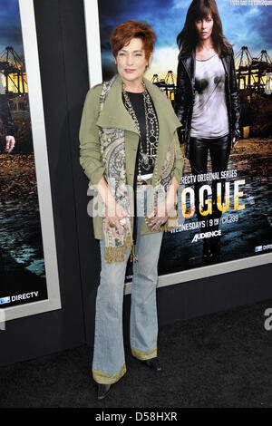 Hollywood, California, USA. Il 26 marzo 2013. Marzo 26, 2013 - Los Angeles, California, Stati Uniti - Carolyn Hennesy frequentando il Los Angeles Premiere di ''Rogue'" tenutasi presso la Arclight Glossari Affini cupola in Hollywood, la California il 26 marzo 2013. 2012(Immagine di credito: credito: D. lunga/Globe foto/ZUMAPRESS.com/Alamy Live News) Foto Stock