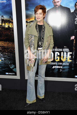 Hollywood, California, USA. Il 26 marzo 2013. Marzo 26, 2013 - Los Angeles, California, Stati Uniti - Carolyn Hennesy frequentando il Los Angeles Premiere di ''Rogue'" tenutasi presso la Arclight Glossari Affini cupola in Hollywood, la California il 26 marzo 2013. 2012(Immagine di credito: credito: D. lunga/Globe foto/ZUMAPRESS.com/Alamy Live News) Foto Stock