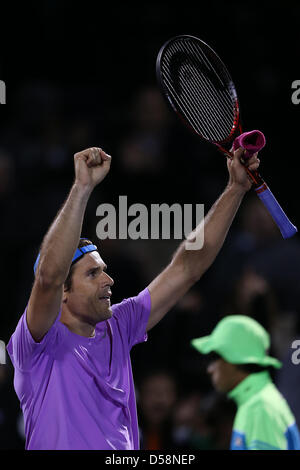 Miami, Florida, Stati Uniti d'America. Il 26 marzo 2013. Tommy Haas della Germania reagisce dopo aver sconfitto Novak Djokovic di Serbia durante il giorno 9 del Sony Open 2013. Credito: Mauricio Paiz / Alamy Live News Foto Stock