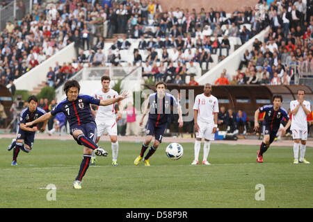 Amman, Giordania. Il 26 marzo 2013. Yasuhito Endo (JPN), 26 marzo 2013 - Calcio : Coppa del Mondo FIFA Brasile 2014 Qualificatore asiatici round finale, Gruppo B match tra la Giordania 2-1 Giappone presso il re Abdullah Bin-Al-Hussein allo stadio di Amman, Giordania. (Foto di D.Nakashima/AFLO/Alamy Live News) Foto Stock