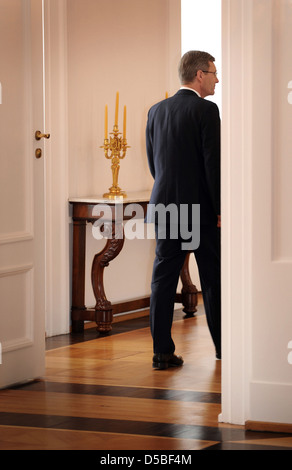 Berlino, Germania, Presidente federale Christian Wulff, CDU, e sua moglie Bettina dopo l annuncio del ritiro Foto Stock