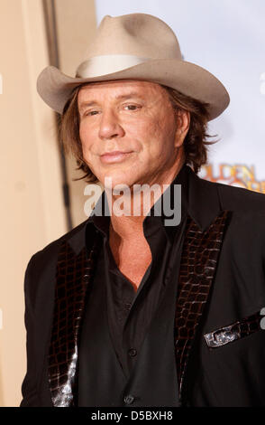 Noi attore Mickey Rourke pone per i fotografi in sala stampa della sessantasettesima Golden Globe Awards a Los Angeles, California, USA, 17 gennaio 2010. Il Golden Globes onore di eccellenza per il cinema e la televisione. Foto: Hubert Boesl Foto Stock