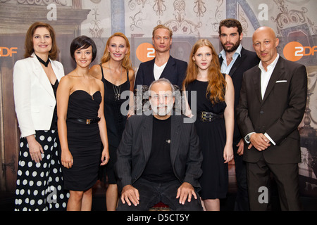 Assumpta Serna, Marta Gastini, Andrea Sawatzki, Victor Schefe, Tom Fontana, e Isotta Dyschauk, Stanley Weber e Oliver Foto Stock