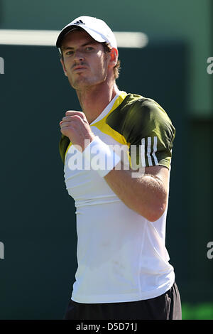 Miami, FL - Andy Murray di Gran Bretagna reagisce durante il giorno 11 del Sony Open 2013. Foto Stock