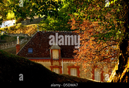 Guardando verso il basso sulla Hotel George Sand, Gargilesse, Indre, Francia Foto Stock