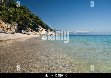 Cala Sisine e spiaggia costa, Baunei, il golfo di Orosei, Ogliastra,uno dei luoghi più belli della Sardegna, Italia Foto Stock