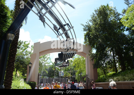 Rock n Roller Coaster Starring Areosmith presso il Disney's Hollywood Studio di Orlando in Florida. Foto Stock