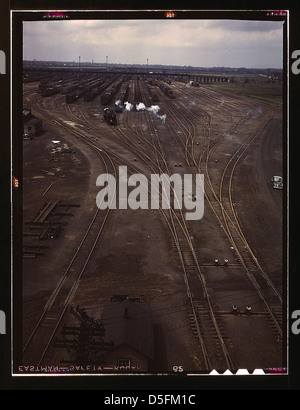 Vista generale di uno dei cantieri di partenza a C & NW di RR condizione cantiere, Chicago, Ill. (LOC) Foto Stock