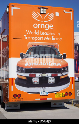 Ornge Servizi di ambulanza Van Foto Stock