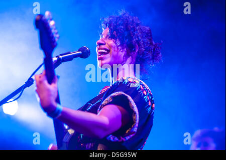 Chicago, Stati Uniti d'America. Il 1 aprile, 2013. Lianne La Havas effettuando in corrispondenza di un sold out show a Lincoln Hall in Chicago, Stati Uniti d'America. Credito: Max Herman/Prefisso/Alamy Live News Foto Stock