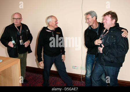 'The Hobbit' gli attori Peter Hambleton, Mark Hadlow, Jed Brophy e Stephen Hunter frequentando il "C'e di nuovo indietro - The Hobbit Convenzione" tenuto da Mach 30 - Aprile 1, 2013 al Maritim Hotel Bonn, Germania. Marzo 30, 2013 Foto Stock