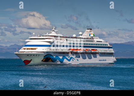 Aida Cara la nave di crociera, Canale Beagle vicino a Ushuaia, Tierra del Fuego, Argentina Foto Stock