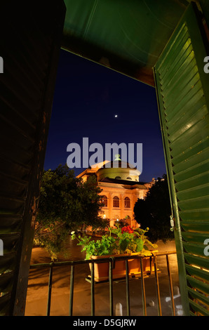 Il Teatro Politeama, o il Teatro Politeama, dal Massimo Plaza Hotel a Palermo, Italia. Foto Stock