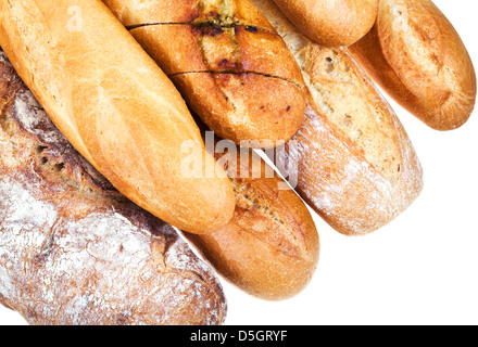Freschi di forno pane isolati su sfondo bianco Foto Stock